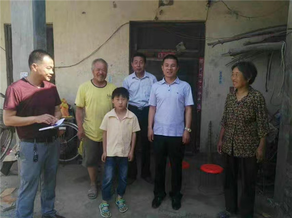 长葛粤鑫的扶贫路,长葛市粤鑫汽车运输有限公司